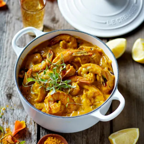 Le Creuset Signature 3.3 Litre Round Cast Iron Casserole, 22cm (Flame)